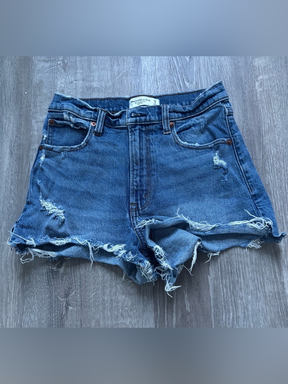 Abercrombie & Fitch Women’s High Rise the cut off shorts size 25/0